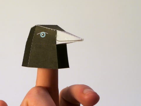 Finger doll crow